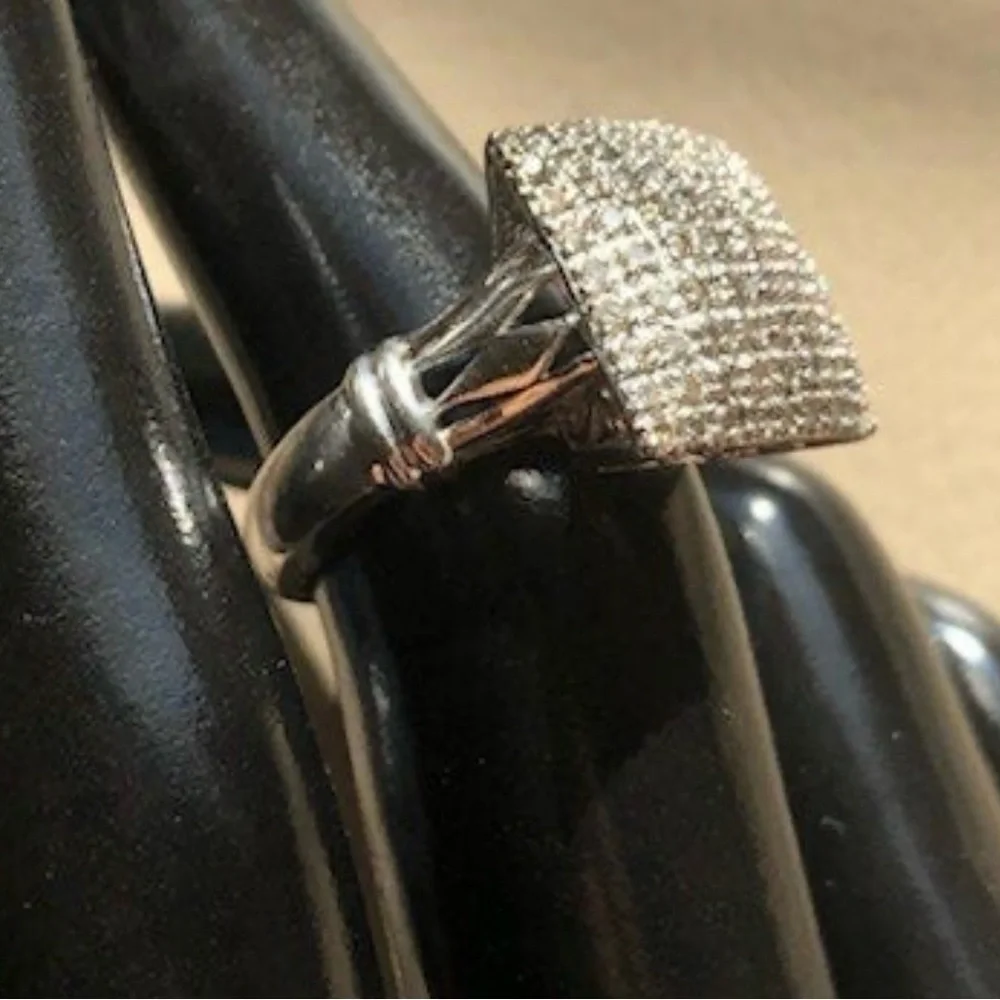 Elegant 14k Gold 1 carats Diamonds Ring 7